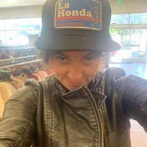 Meet your Posher, Alison